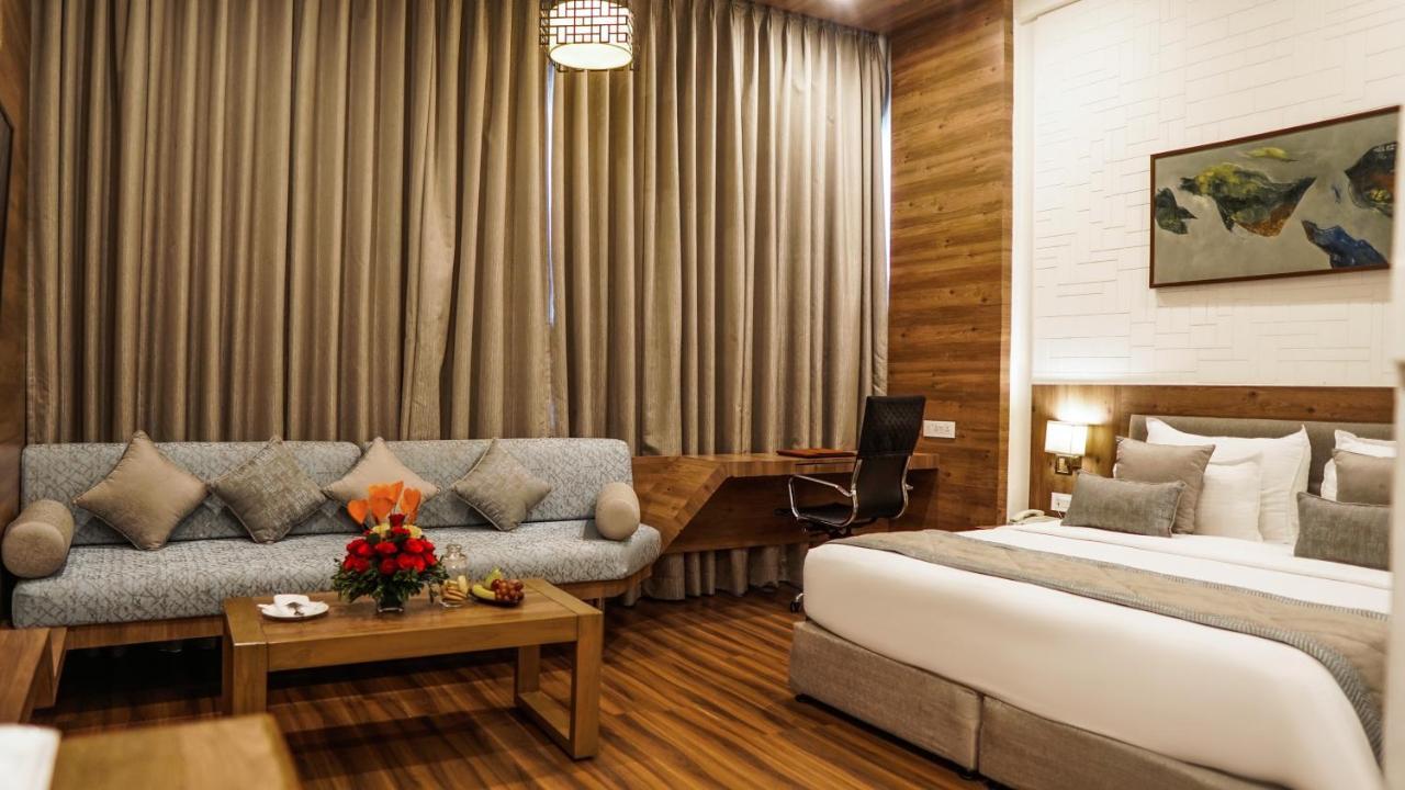 Hotel Centre Point Nagpur Ngoại thất bức ảnh