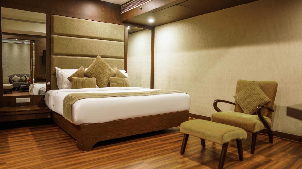 Hotel Centre Point Nagpur Ngoại thất bức ảnh