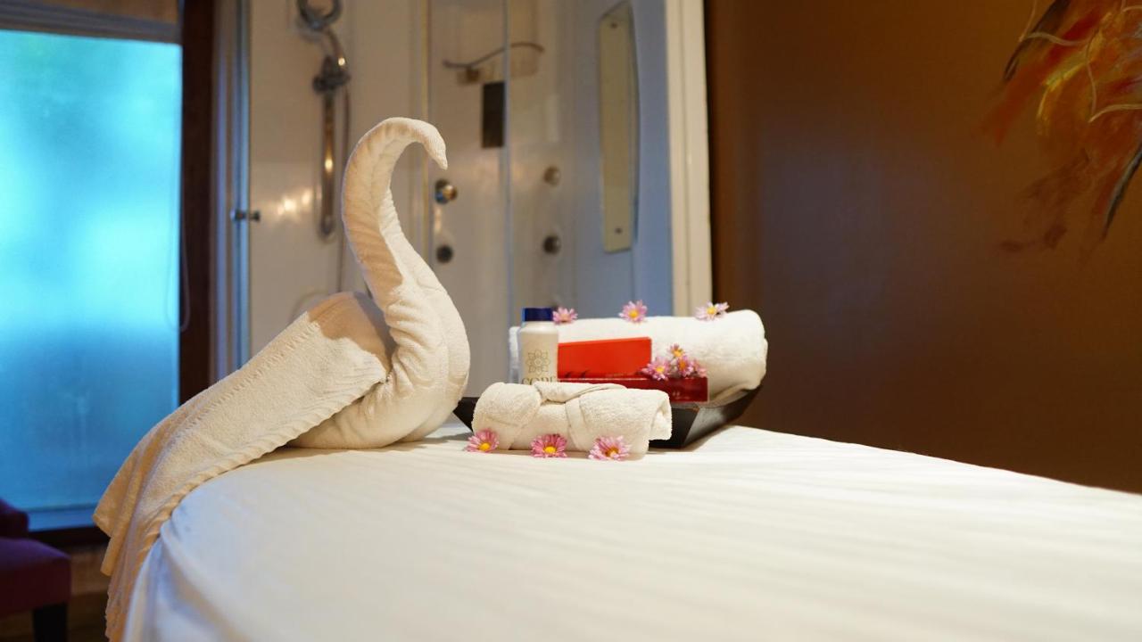 Hotel Centre Point Nagpur Ngoại thất bức ảnh